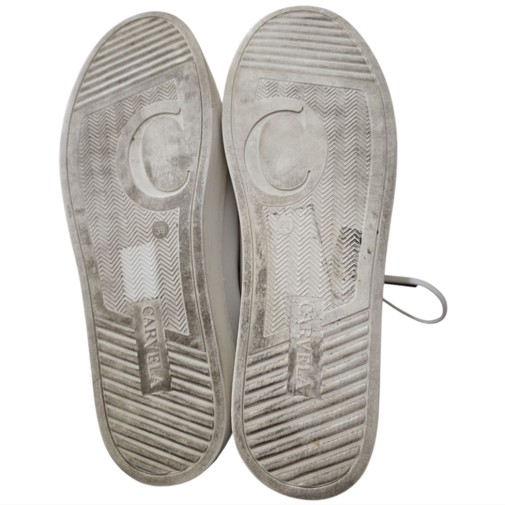 Carvela UK White Sneakers With Metal Chain Lace Through 39 8.5 Elastic Laces - Picture 7 of 11